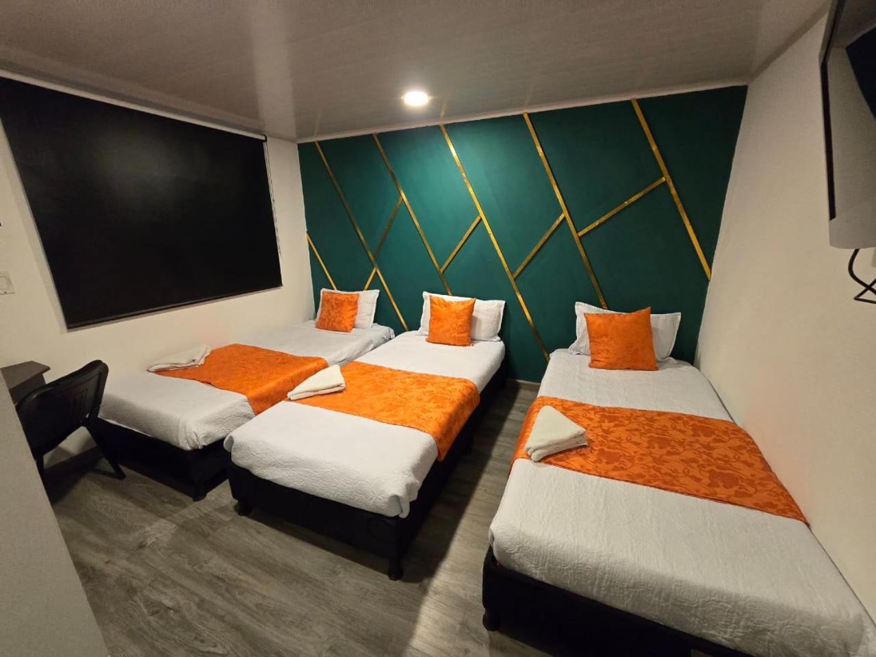 Hotel Kristal Ferial Bogotá Kültér fotó
