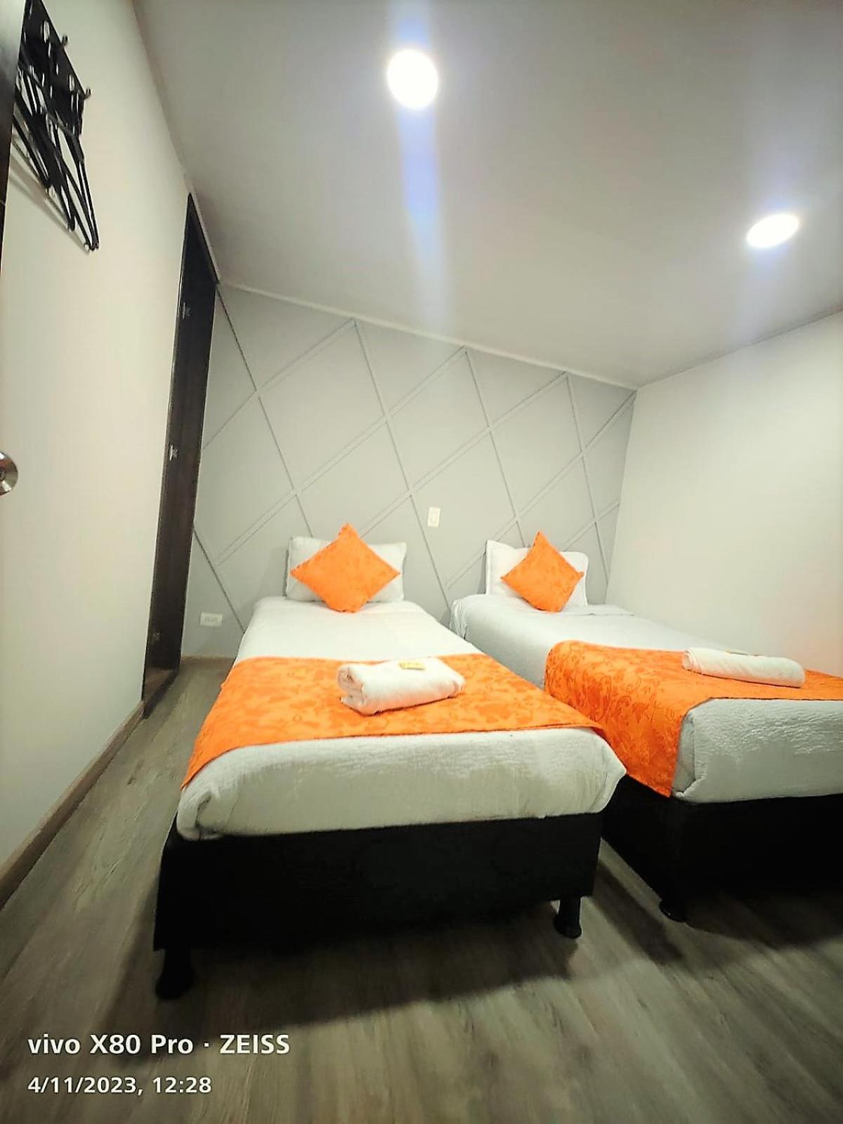 Hotel Kristal Ferial Bogotá Kültér fotó
