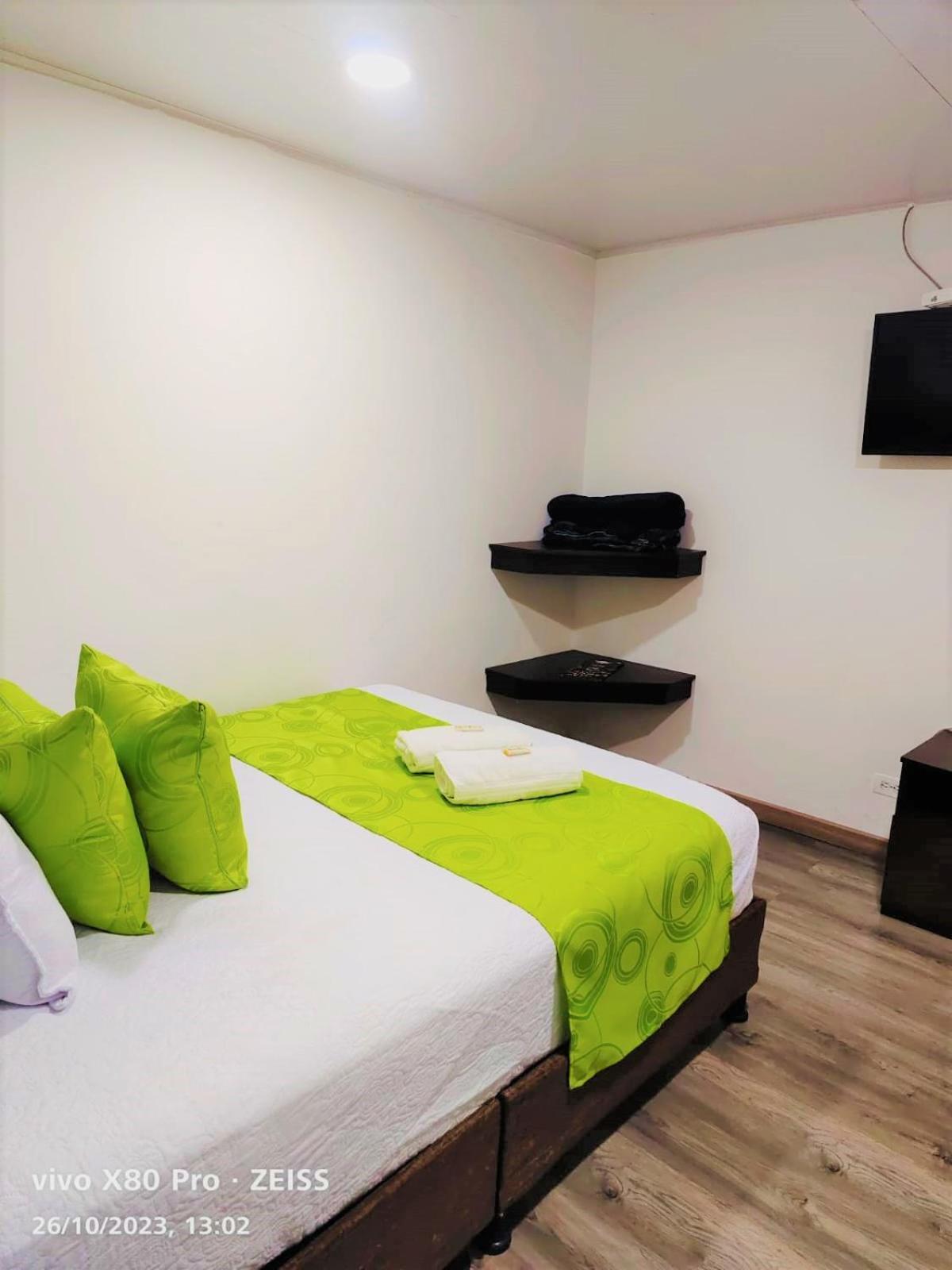Hotel Kristal Ferial Bogotá Kültér fotó